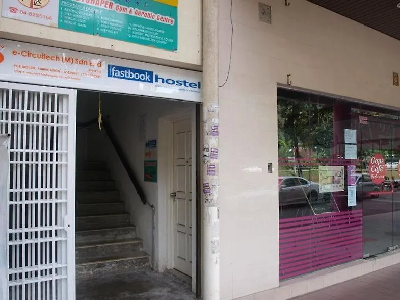 Fastbook Hostel Ayer Itam Malesia